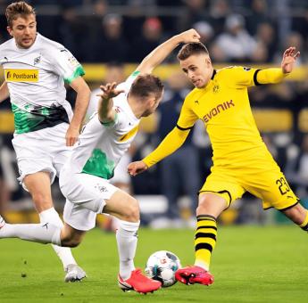 Kaiyun-跆拳道夜战：蓬莱银狐队读秒扳平荆楚猎隼队，主帅临场妙招主场山呼海啸的简单介绍